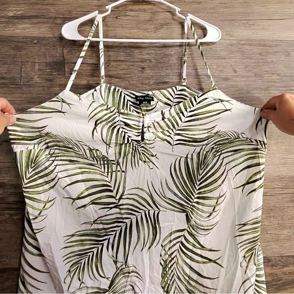 City Chic Green‎ Leaf Print Camisole 100% Viscose